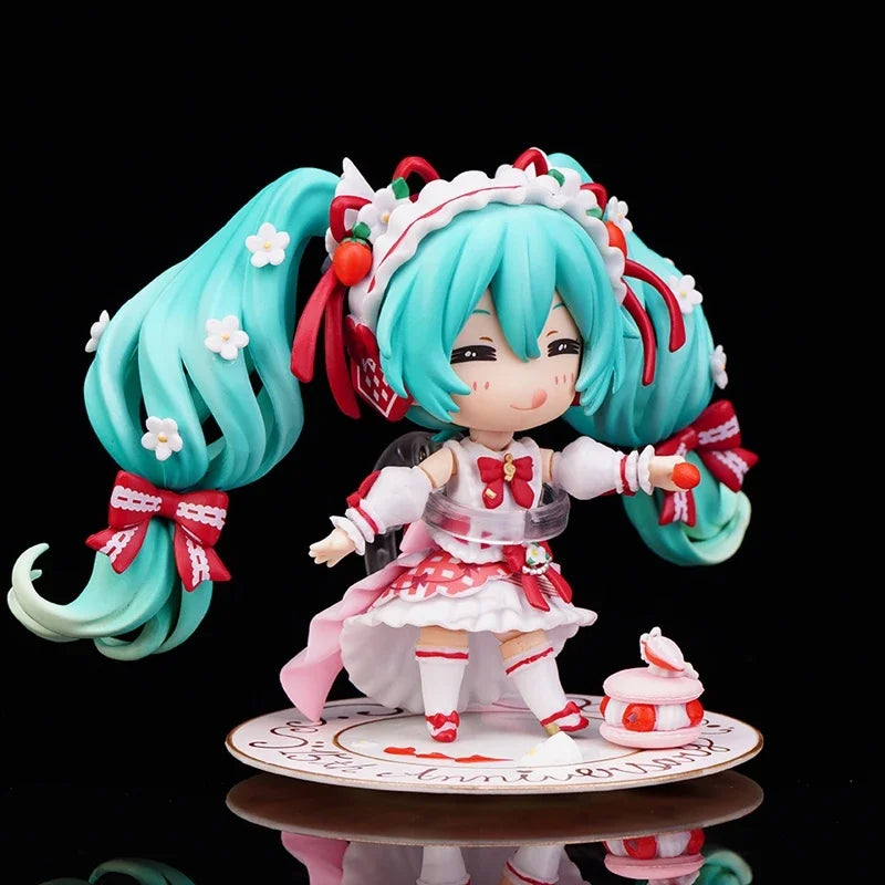 10cm #1939 Hatsune Miku Anime Figure 15th Anniversary Strawberry Miku Action Figure #1940 PVC Collection Model Doll Toys Gift