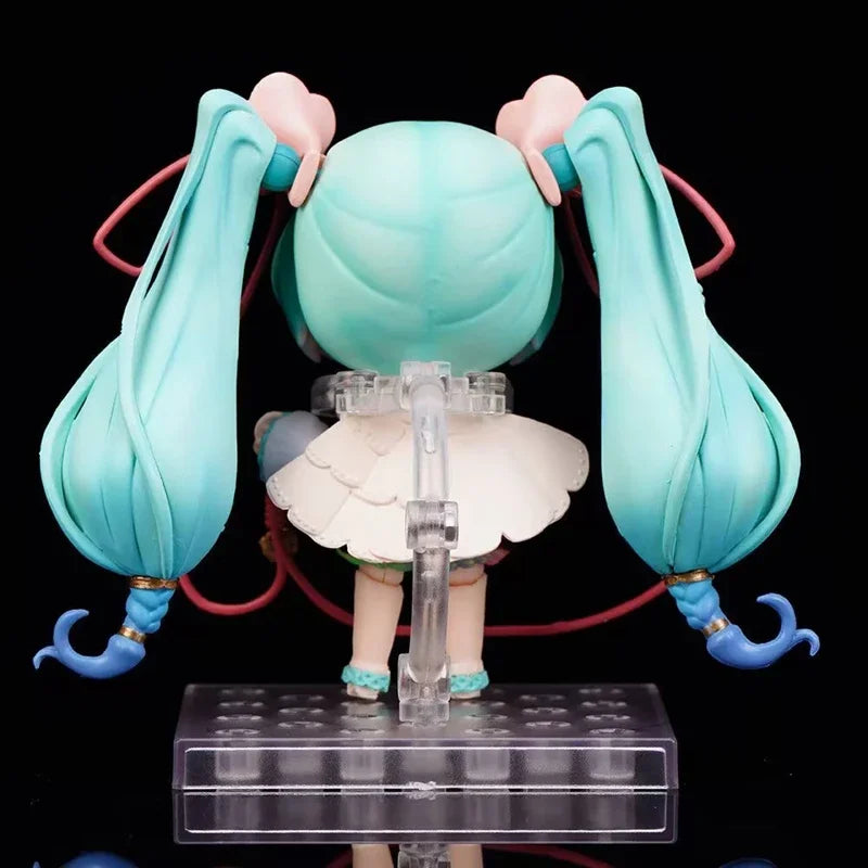 10cm #1939 Hatsune Miku Anime Figure 15th Anniversary Strawberry Miku Action Figure #1940 PVC Collection Model Doll Toys Gift