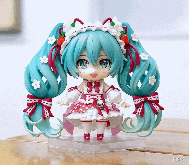10cm #1939 Hatsune Miku Anime Figure 15th Anniversary Strawberry Miku Action Figure #1940 PVC Collection Model Doll Toys Gift